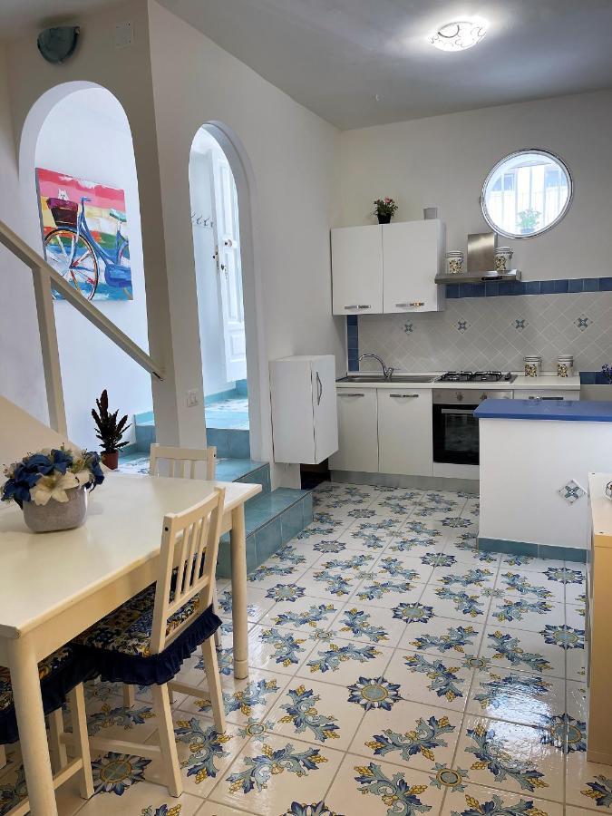 Blue Apartment Forio di Ischia エクステリア 写真
